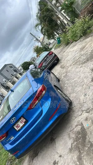 Hyundai Elantra 2017 Blue