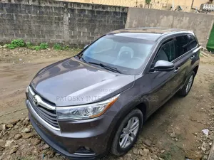 Toyota Highlander 2016 Gray