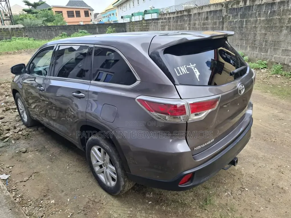 Toyota Highlander 2016 Gray