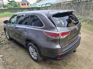 Toyota Highlander 2016 Gray