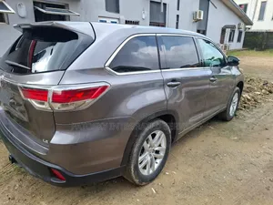 Toyota Highlander 2016 Gray