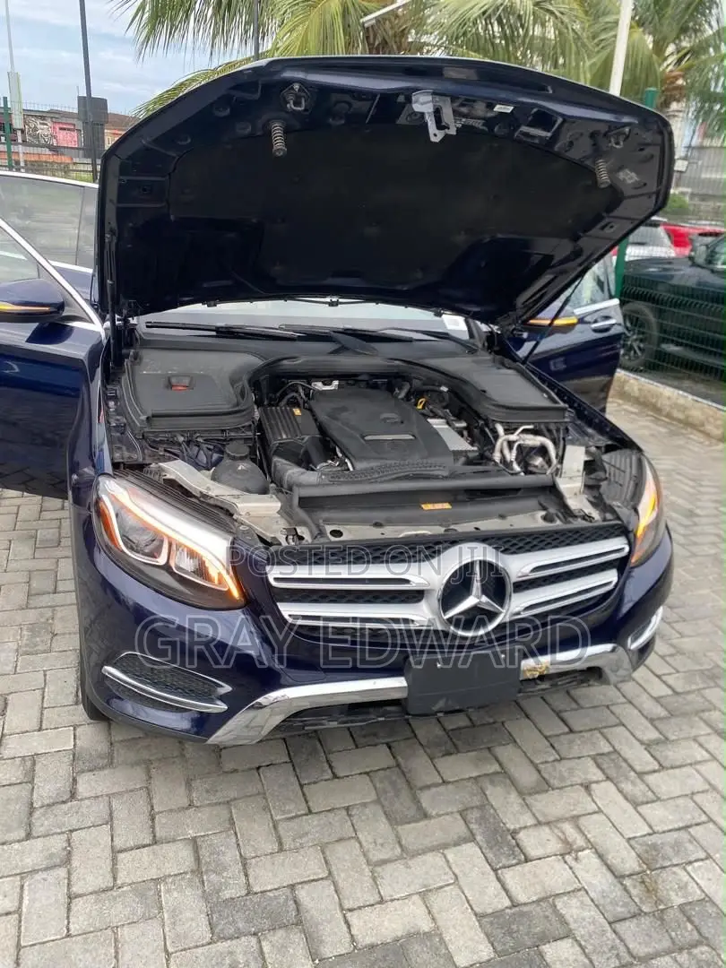 Mercedes-Benz GLC-Class 2017 Blue
