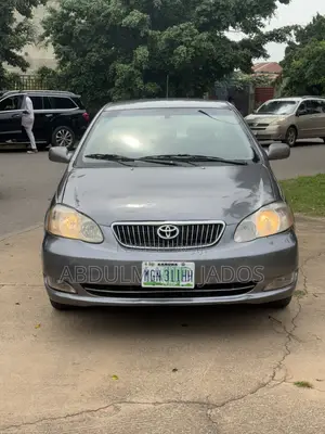 Toyota Corolla 2005 Gray
