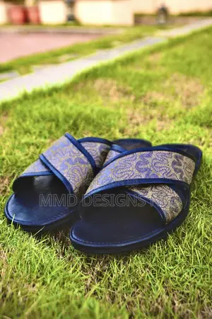 MMD Twist Fang Men's Blue Patterned Slides