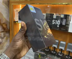 New Samsung Galaxy S10e 128 GB Black