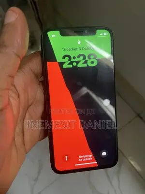 Apple iPhone X 64 GB Black
