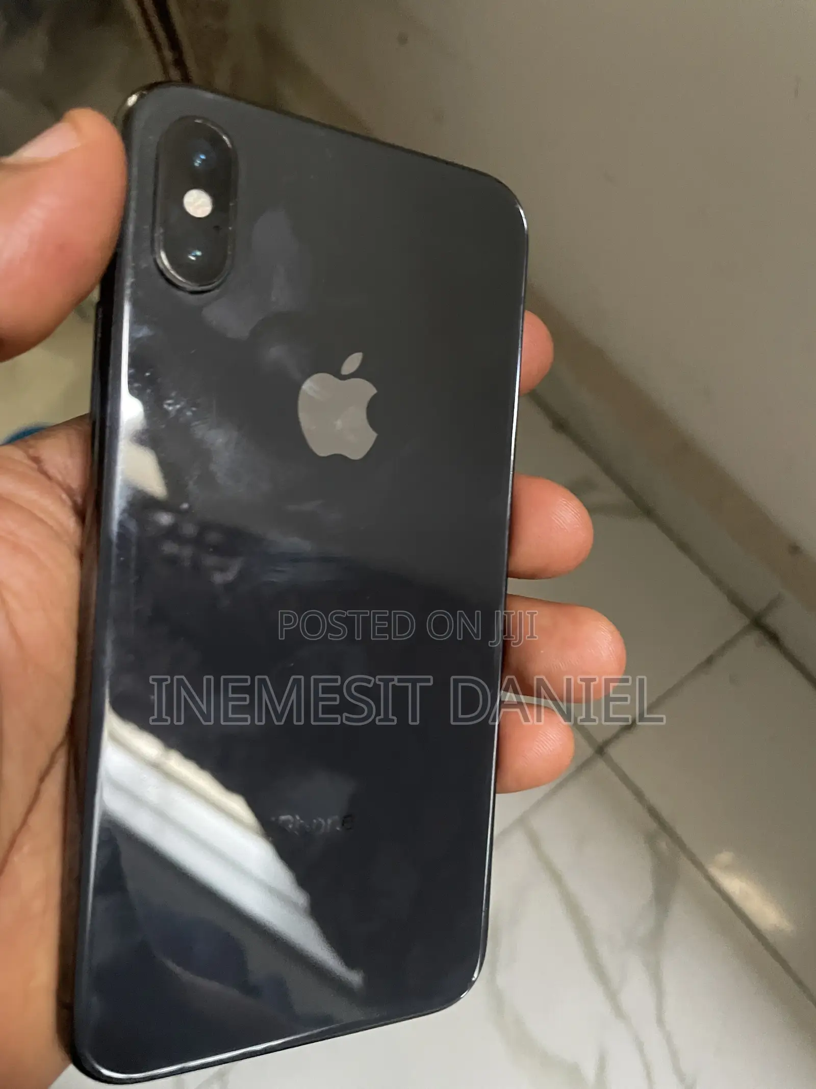 Apple iPhone X 64 GB Black