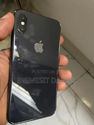 Apple iPhone X 64 GB Black