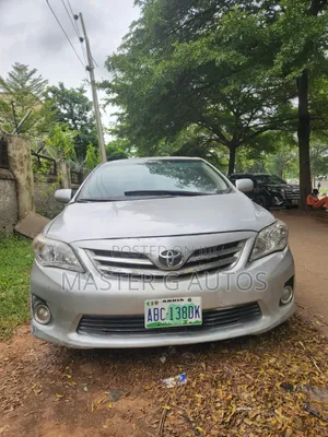 Toyota Corolla 2010 Silver