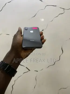 Apple iPhone XS Max 64 GB Black
