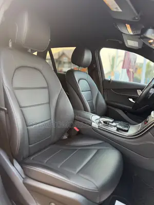 Mercedes-Benz GLC-Class 2017 Black