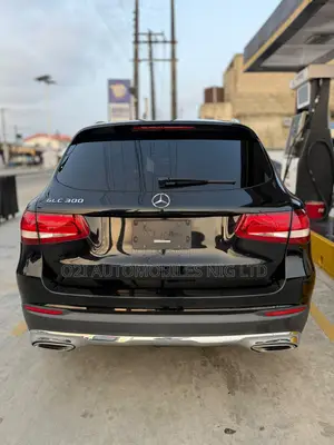 Mercedes-Benz GLC-Class 2017 Black