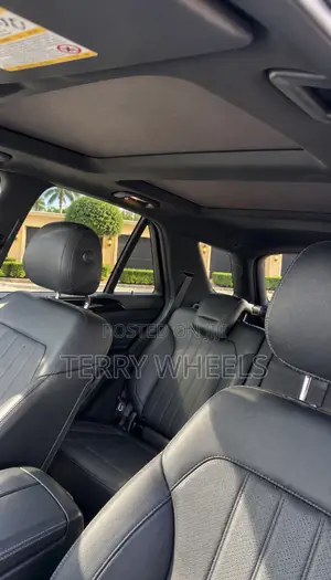 Mercedes-Benz GLE-Class GLE 400 4MATIC 2017 Gray