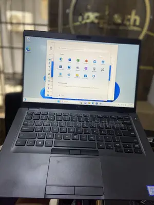 Laptop Dell Latitude 5400 8GB Intel Core i5 SSD 256GB