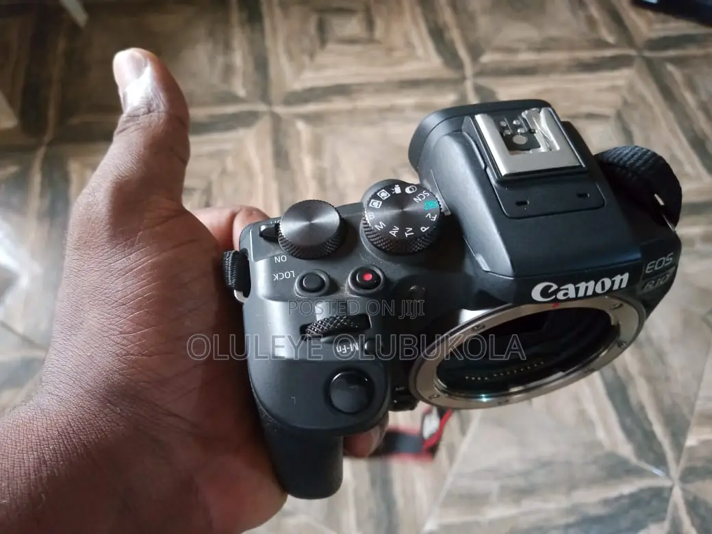 Canon EOS R10 Body