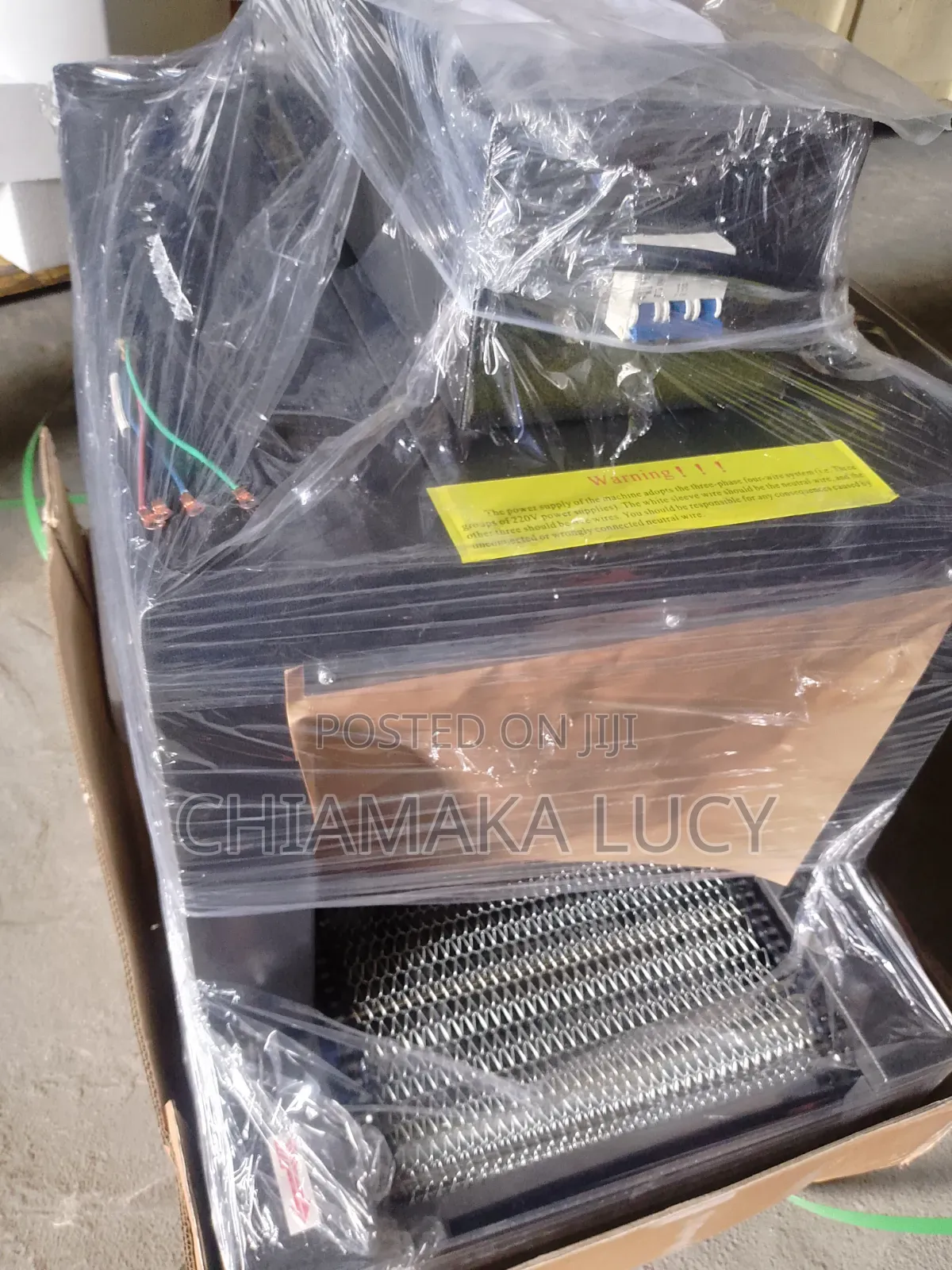 Shrink Packaging Machine
