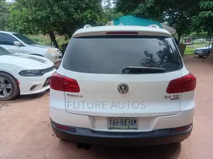 Volkswagen Tiguan 2012 White