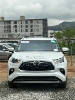 Toyota Highlander Platinum AWD 2020 White