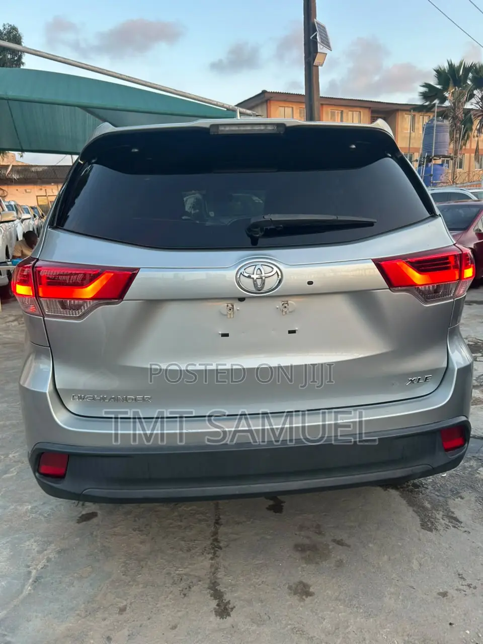 Toyota Highlander XLE 2019 Silver