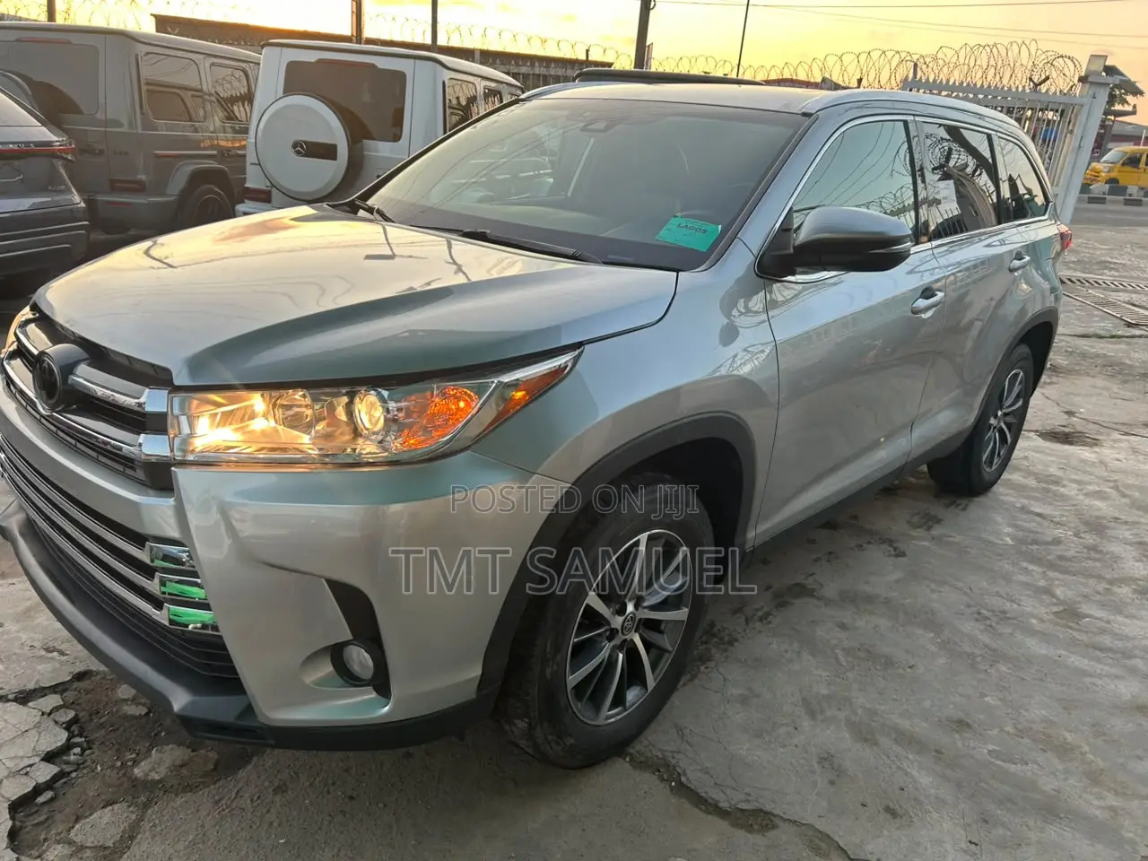 Toyota Highlander XLE 2019 Silver