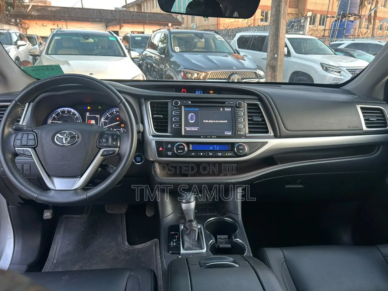Toyota Highlander XLE 2019 Silver
