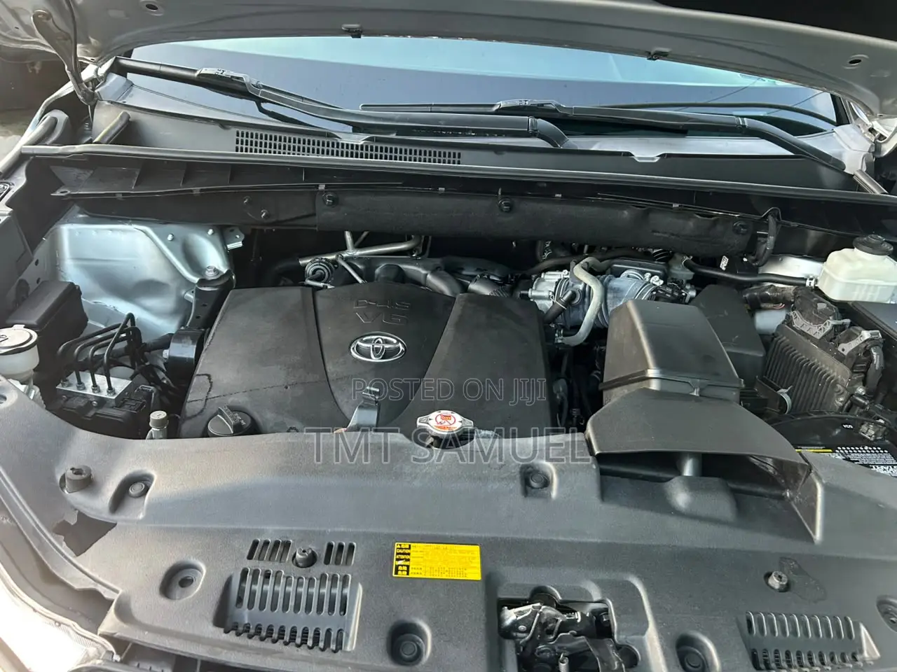 Toyota Highlander XLE 2019 Silver