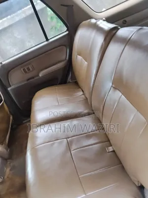 Toyota 4-Runner 2000 Beige
