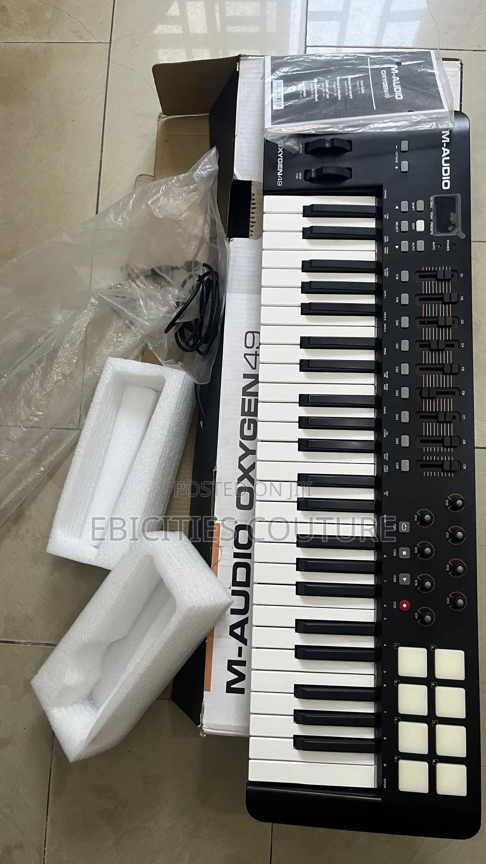 M-Audio Oxygen 49 MIDI Piano