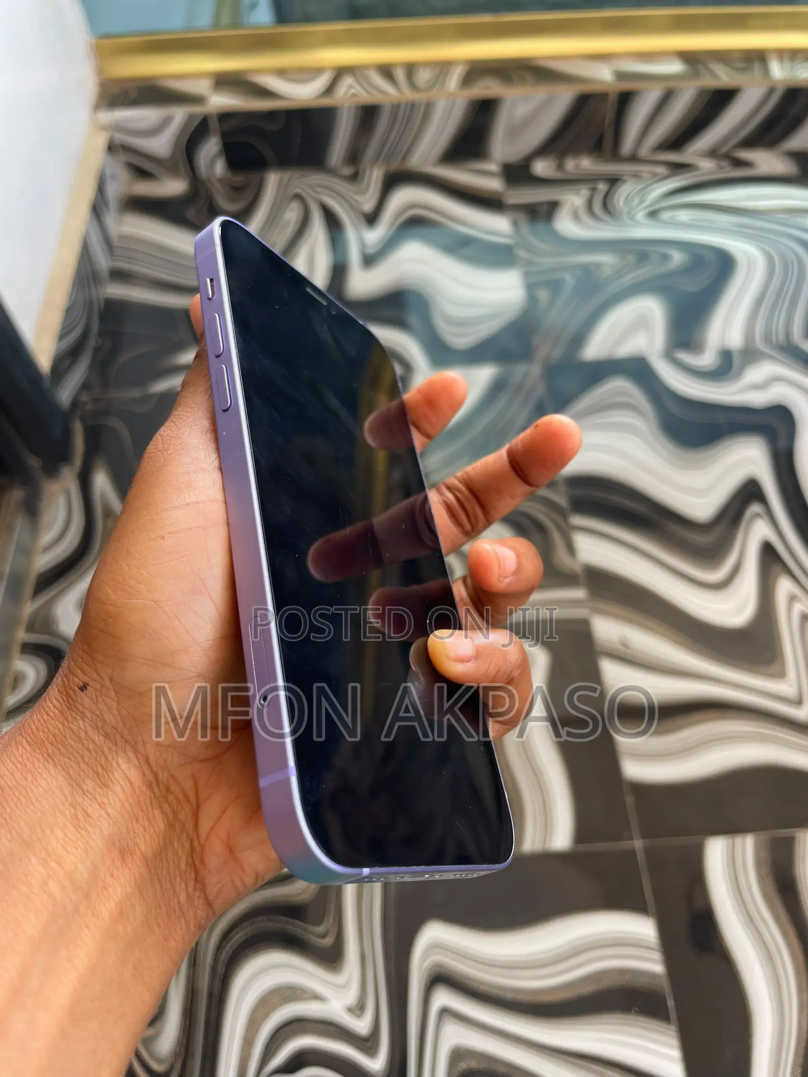 Apple iPhone 12 64 GB Purple