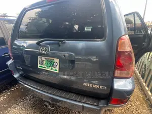 Toyota 4-Runner 2006 Blue