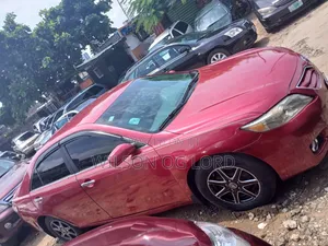 Toyota Camry 2010 Red