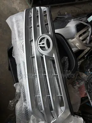 Front Grille for Highlander 2012 to 2015