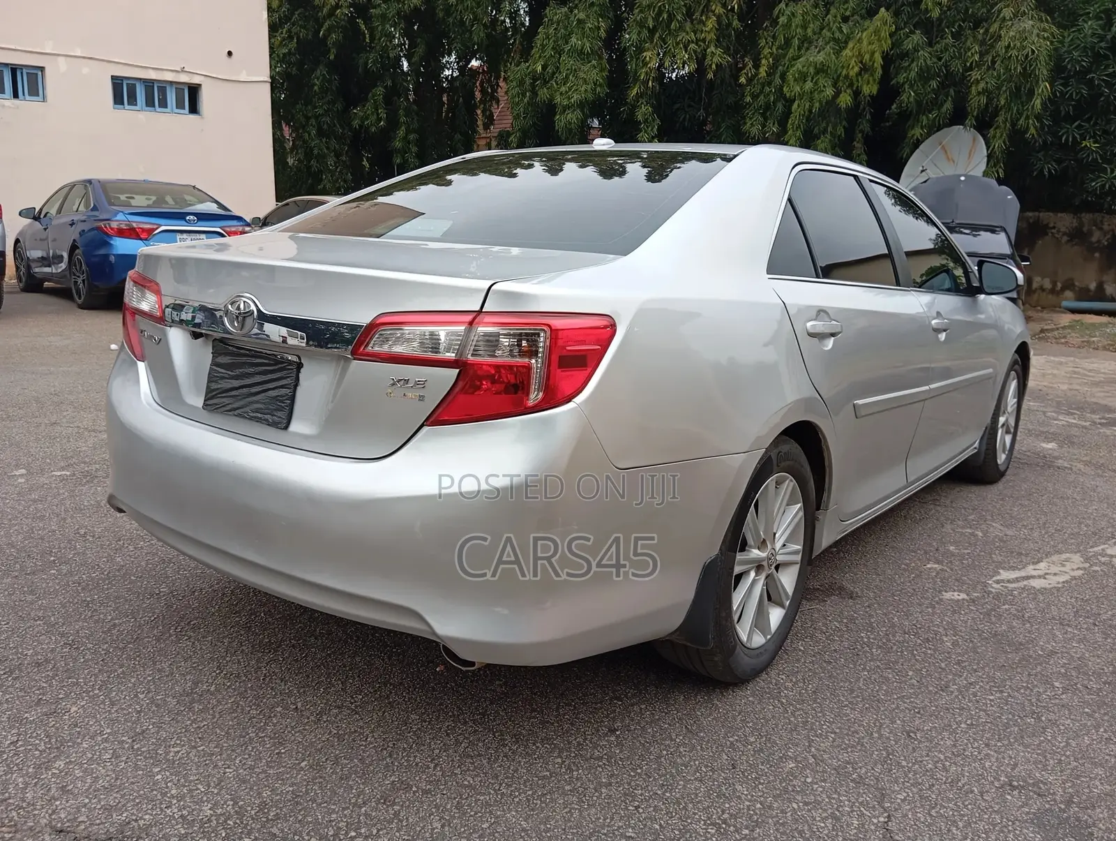 Toyota Camry 2013 Silver