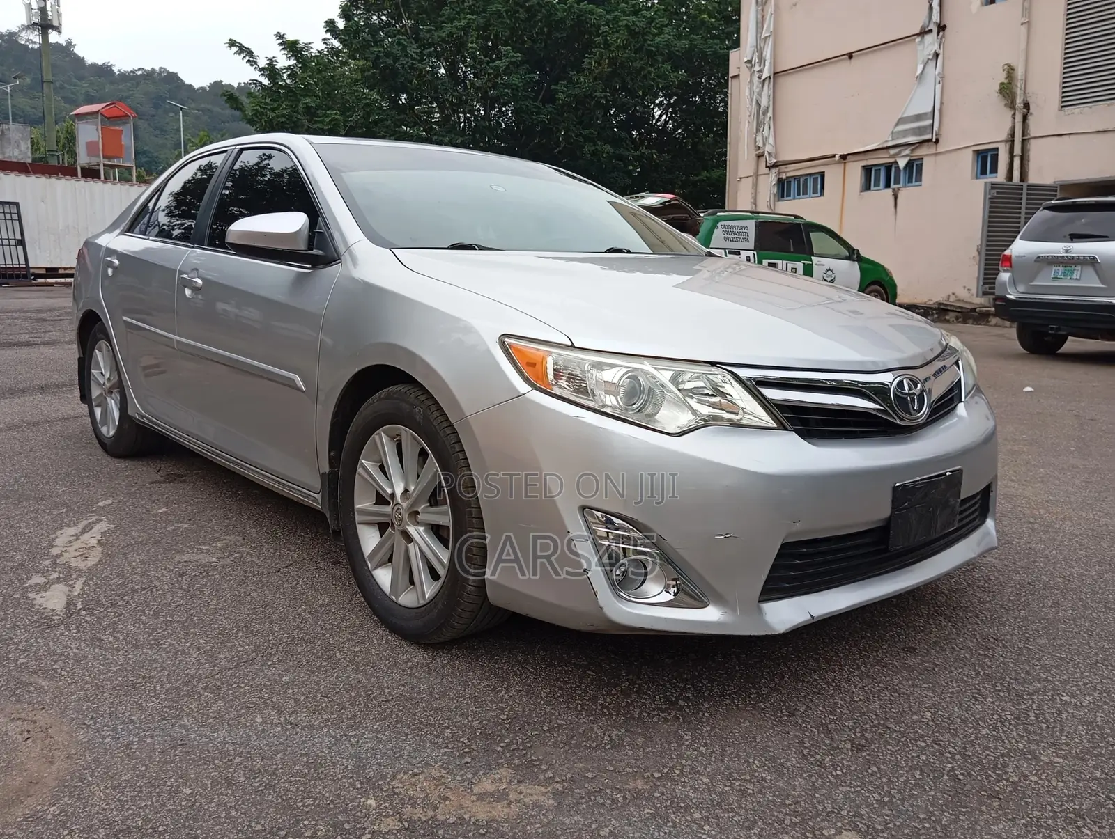 Toyota Camry 2013 Silver