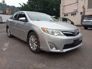 Toyota Camry 2013 Silver