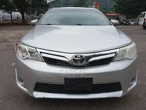 Toyota Camry 2013 Silver