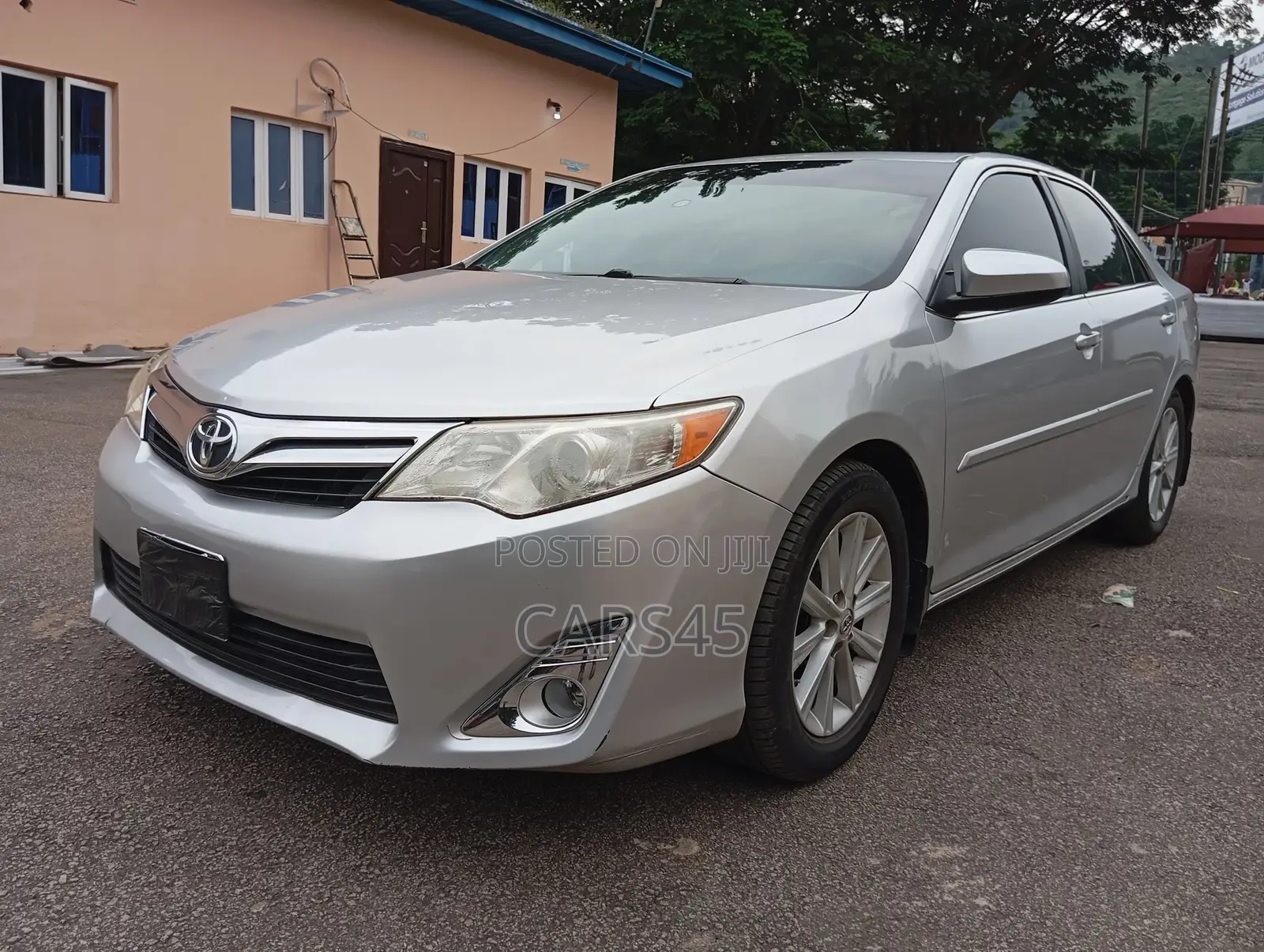 Toyota Camry 2013 Silver