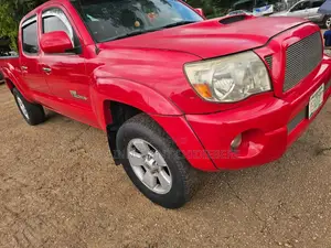 Toyota Tacoma 2007 Red