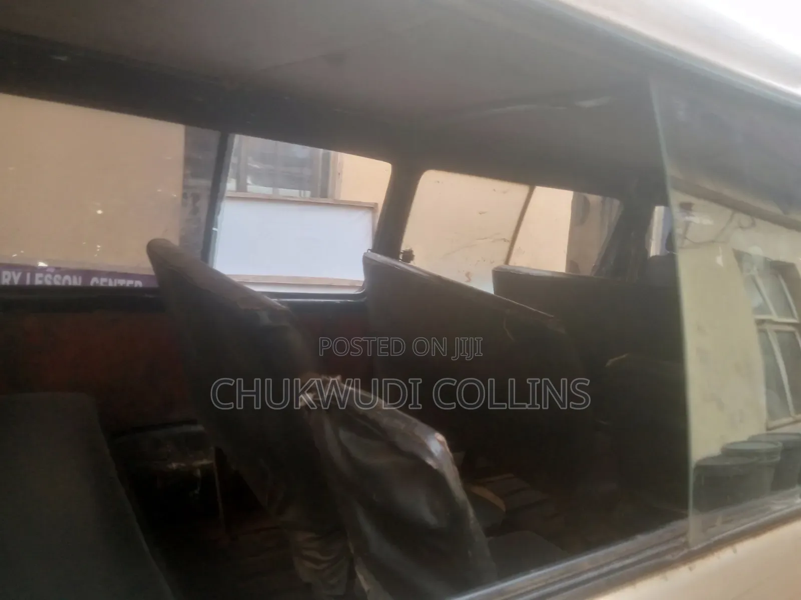 Toyota HiAce 2002 White