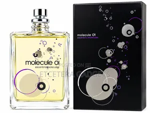 Escentric Molecules