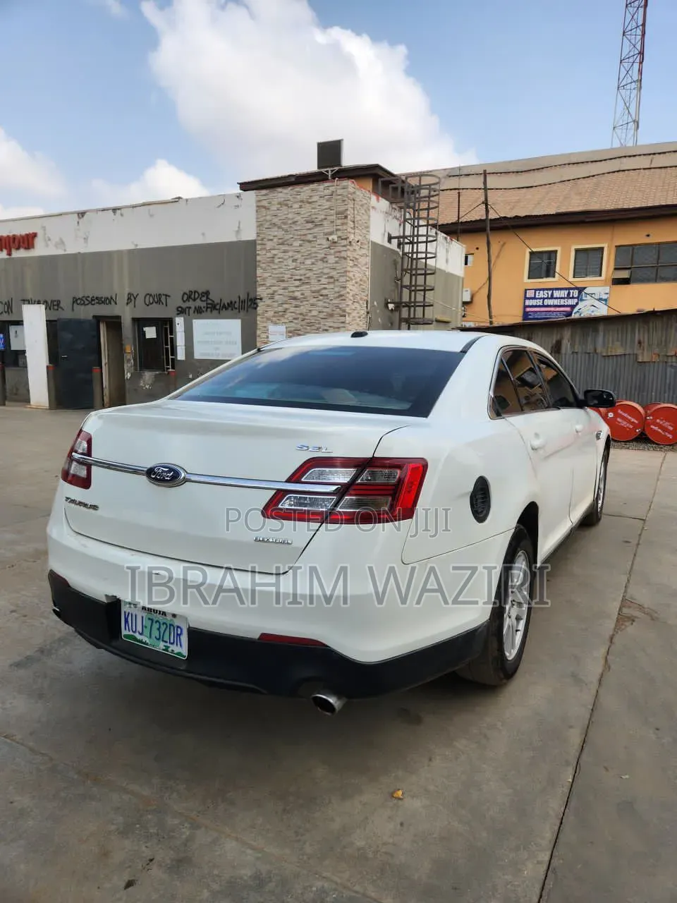 Ford Taurus 2014 White