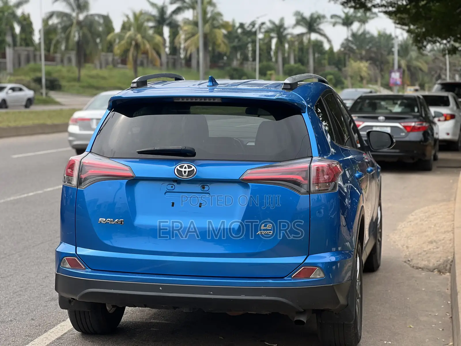 Toyota RAV4 2017 Blue
