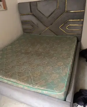 6 X 6 Bed With the Bed Frame Used