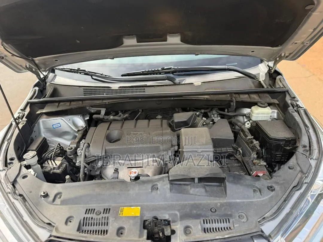 Toyota Highlander 2018 Silver
