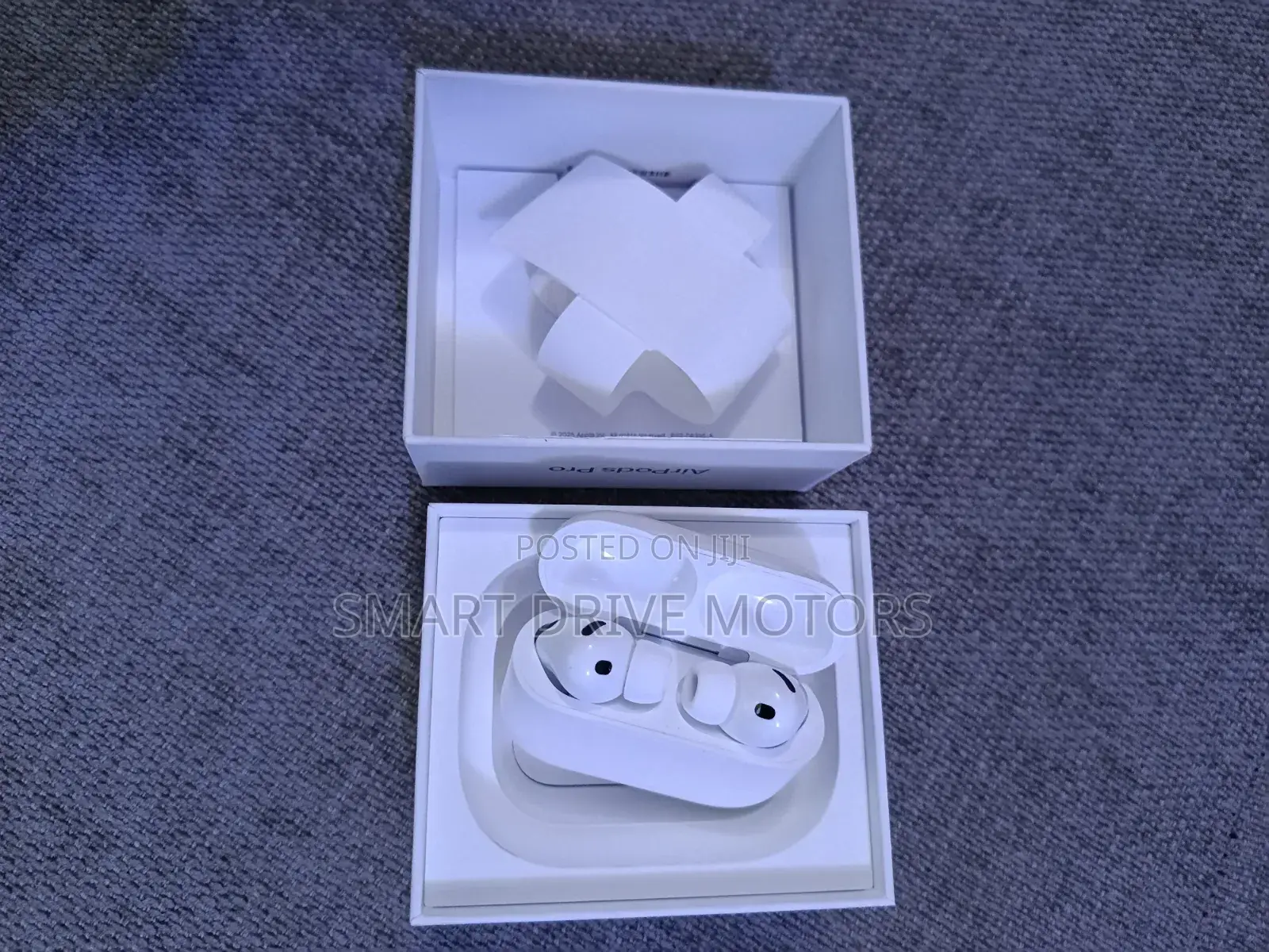 Open Box Airpod 3