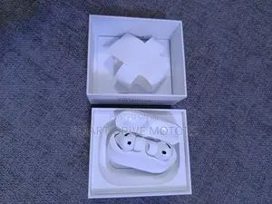 Open Box Airpod 3