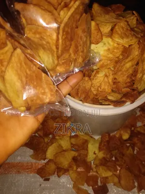 Crunchy Potato Chips + Small Chops Platter - Party Pack