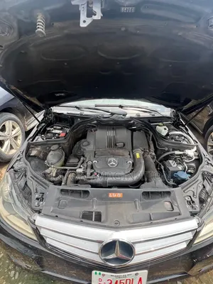 Mercedes-Benz C250 2013 Black
