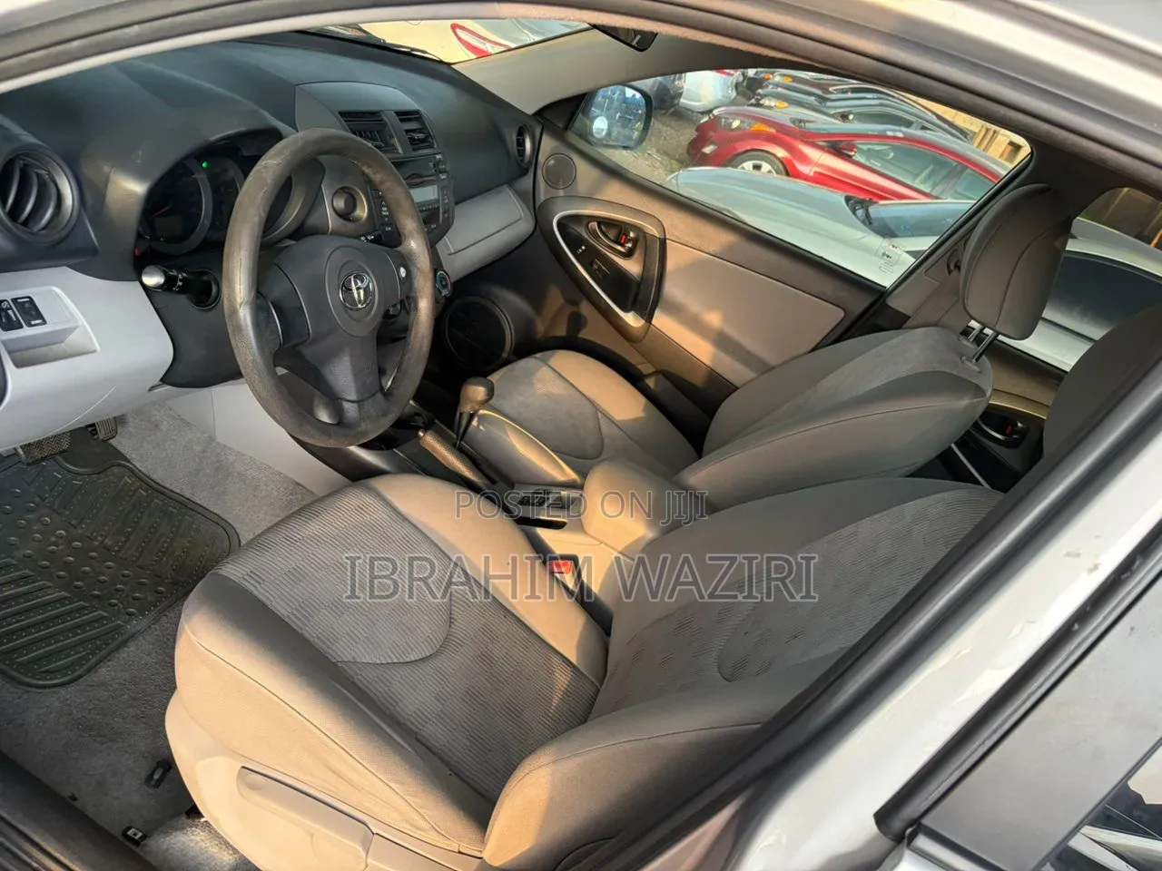 Toyota RAV4 2010 Brown