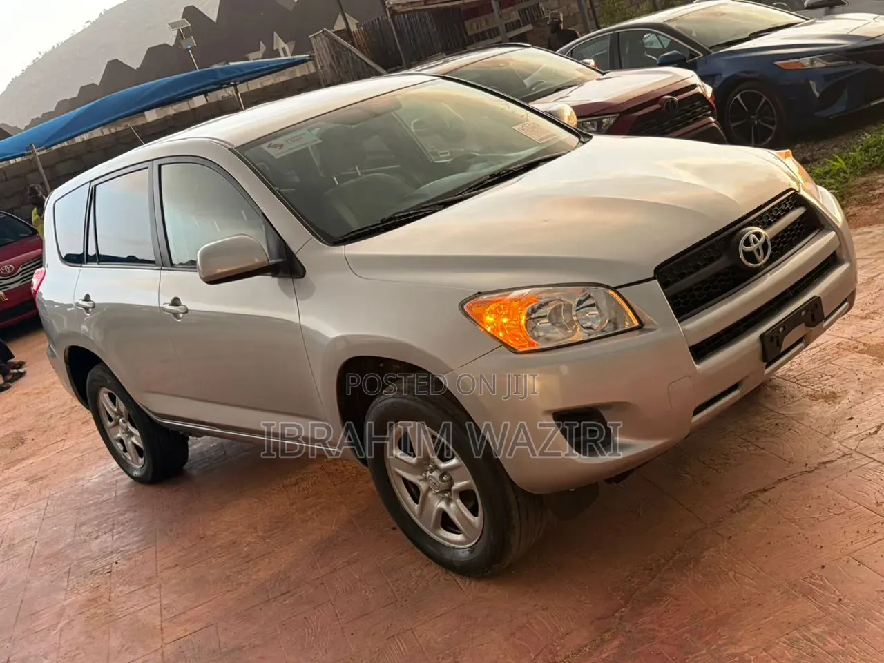 Toyota RAV4 2010 Brown